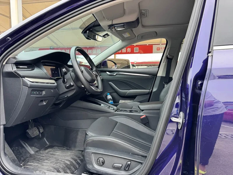 Volkswagen Octavia — фото 3