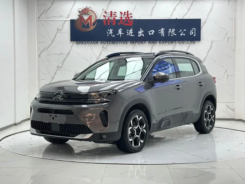 Peugeot C5 Aircross — фото 1