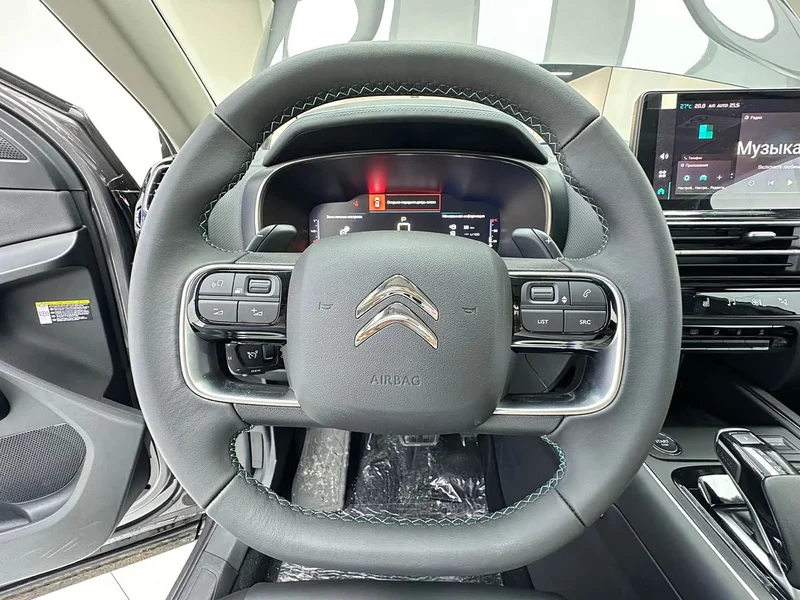 Peugeot C5 Aircross — фото 11