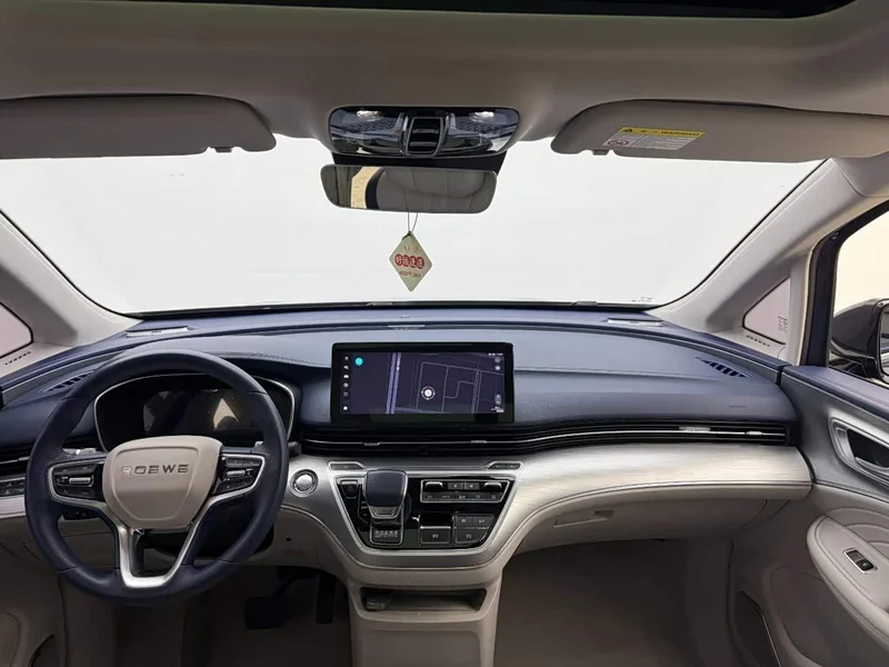 Roewe iMAX8 — фото 13