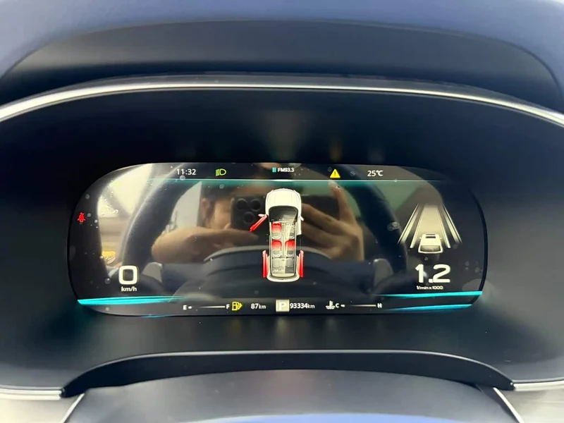 Roewe iMAX8 — фото 9