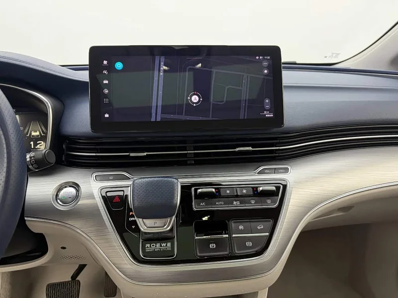 Roewe iMAX8 — фото 10