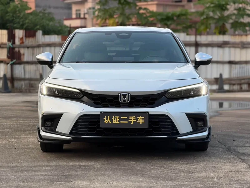 Honda Civic — фото 2