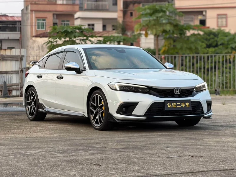 Honda Civic — фото 3