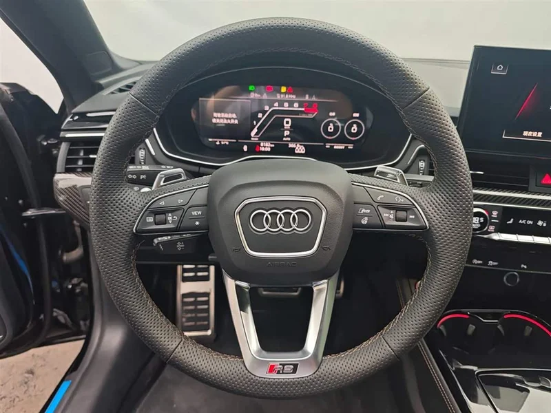Audi RS 5 — фото 17