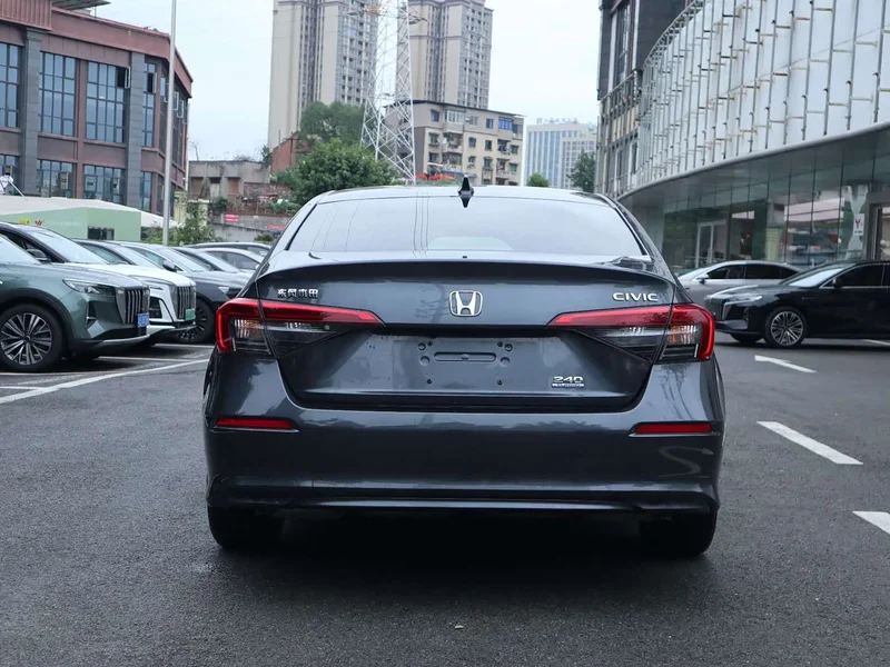 Honda Civic — фото 6