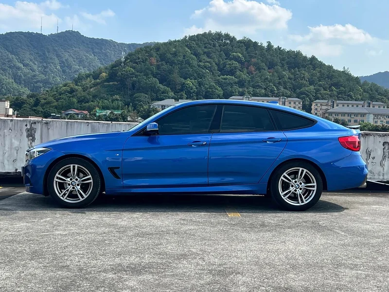 BMW 3 Series GT — фото 12