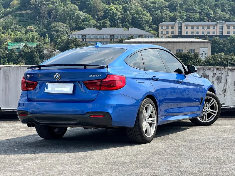 BMW 3 Series GT — фото 3