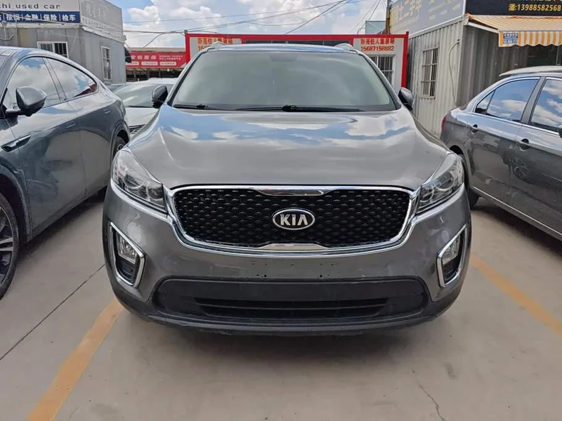 Kia Sorento — фото 2