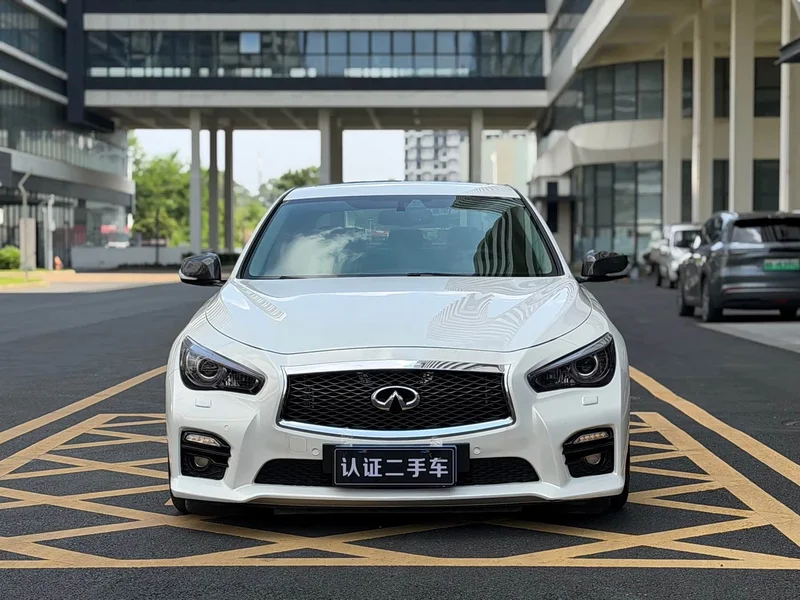 Infiniti Q50 — фото 2