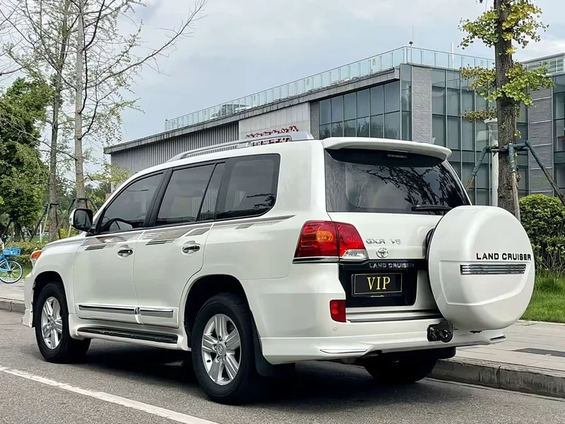 Toyota Land Cruiser (Imported) — фото 4