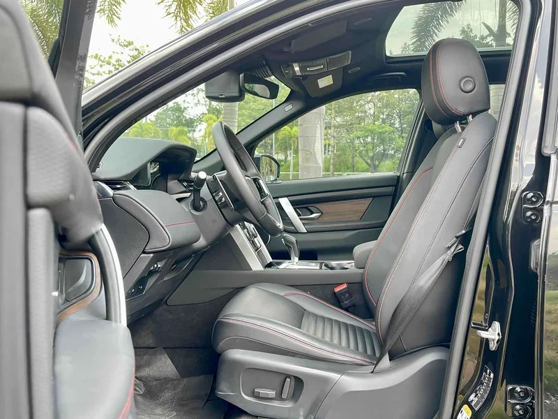 Land Rover Discovery — фото 12