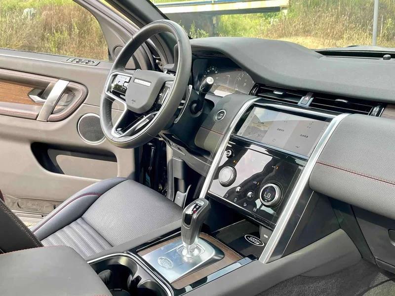 Land Rover Discovery — фото 13