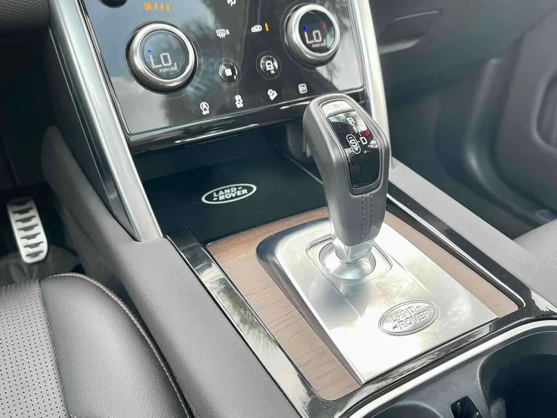 Land Rover Discovery — фото 18