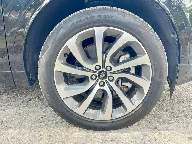 Land Rover Discovery — фото 10