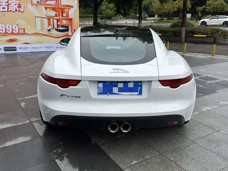 Jaguar F-TYPE — фото 7