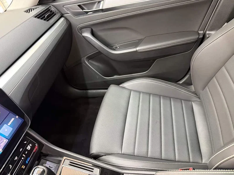 Skoda Superb — фото 13
