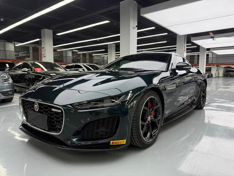 Jaguar F-TYPE — фото 1