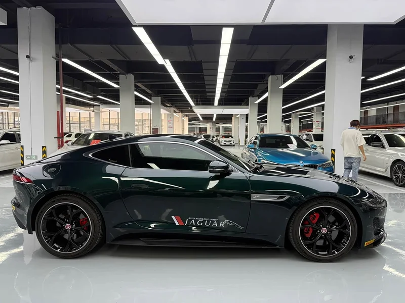 Jaguar F-TYPE — фото 4