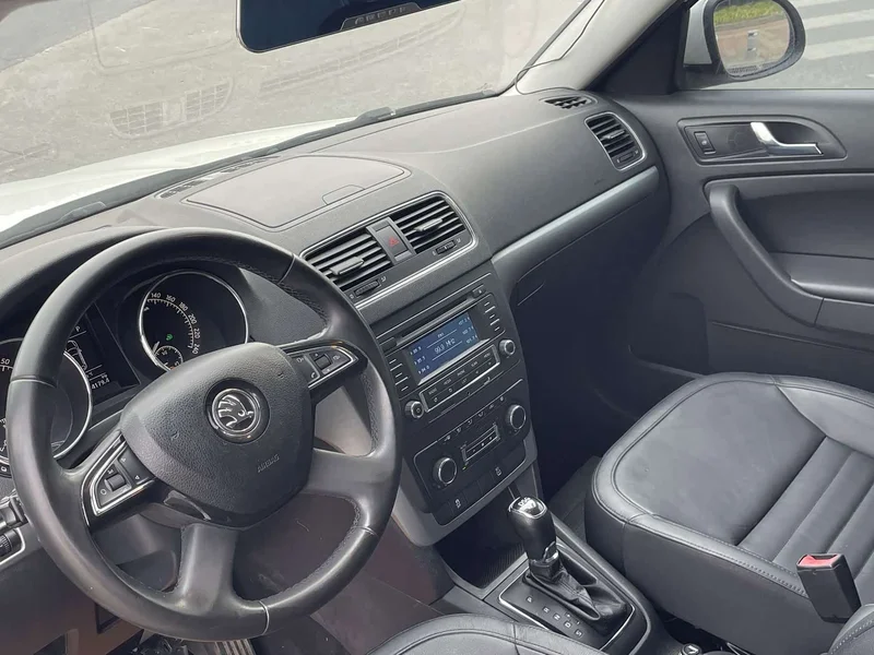 Skoda Yeti — фото 13