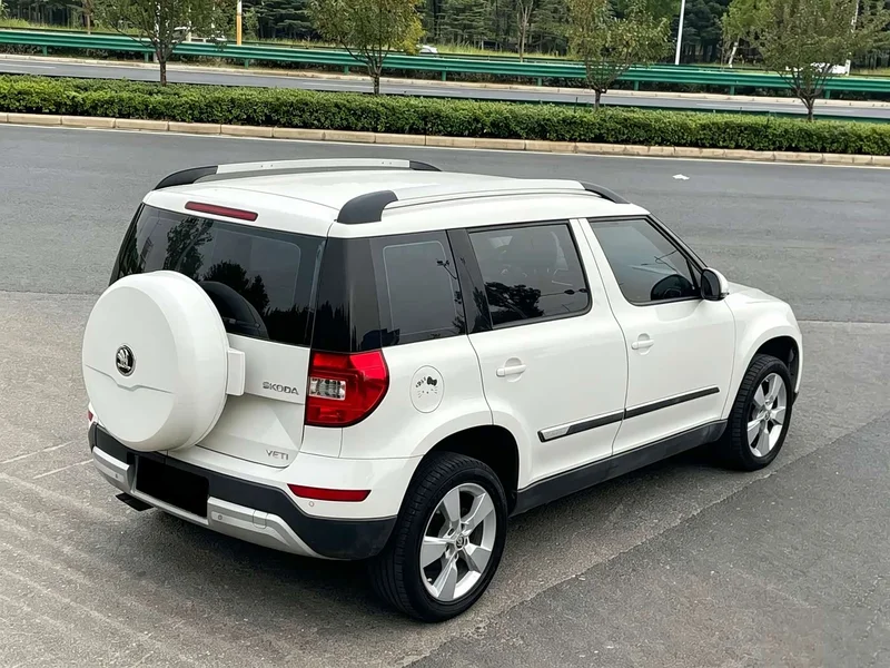 Skoda Yeti — фото 8