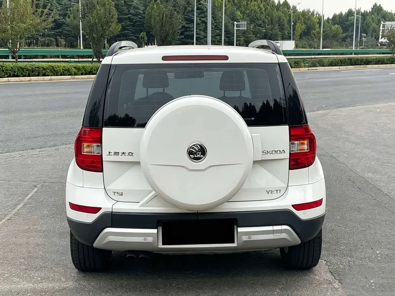 Skoda Yeti — фото 9