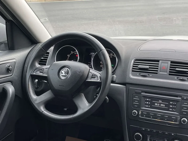 Skoda Yeti — фото 10