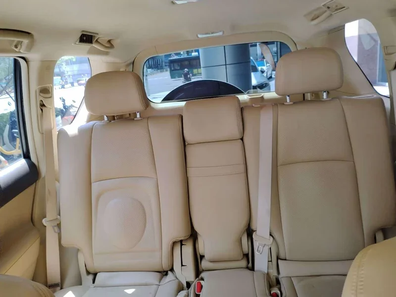 Toyota Prado (Imported) — фото 14