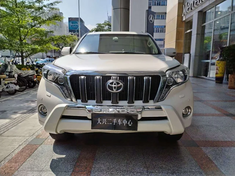 Toyota Prado (Imported) — фото 5