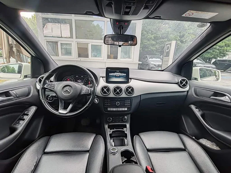 Mercedes-Benz B-Class — фото 10