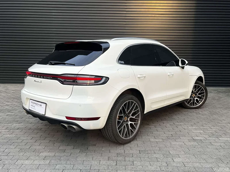 Porsche Macan — фото 6