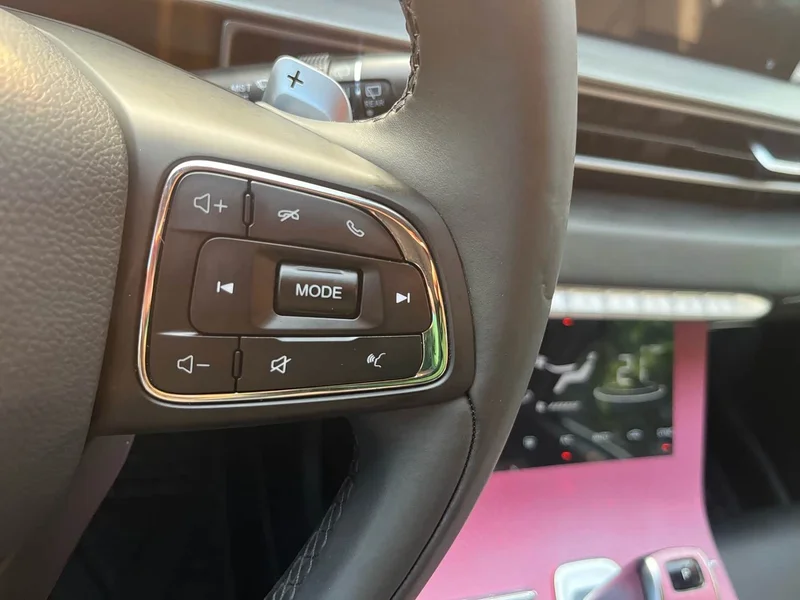 Chery Tiggo 8 Plus — фото 36