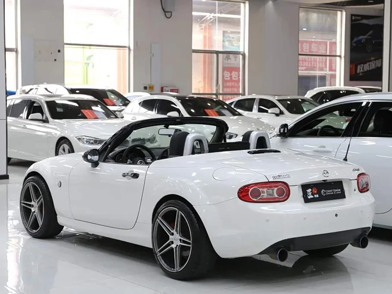 Mazda MX-5 — фото 23