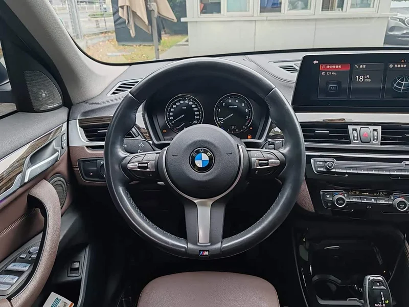 BMW X1 — фото 13