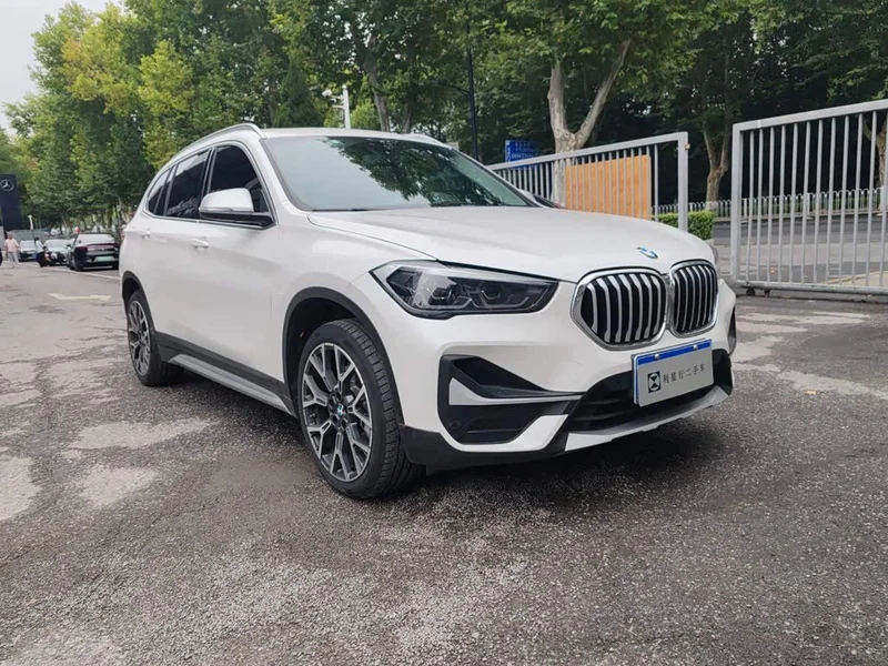 BMW X1 — фото 2