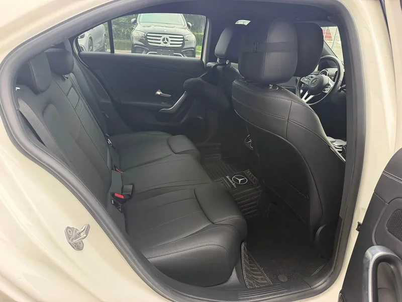 Mercedes-Benz A-Class — фото 15