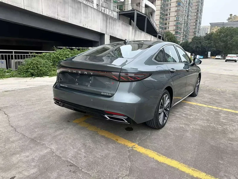 Chery Arrizo 8 Pro — фото 11