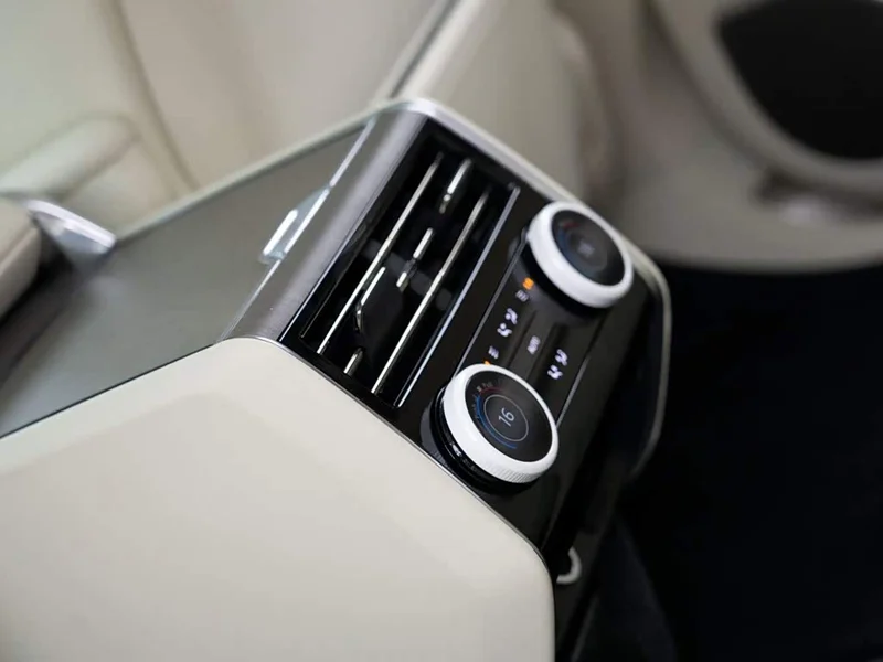 Land Rover Range Rover — фото 15