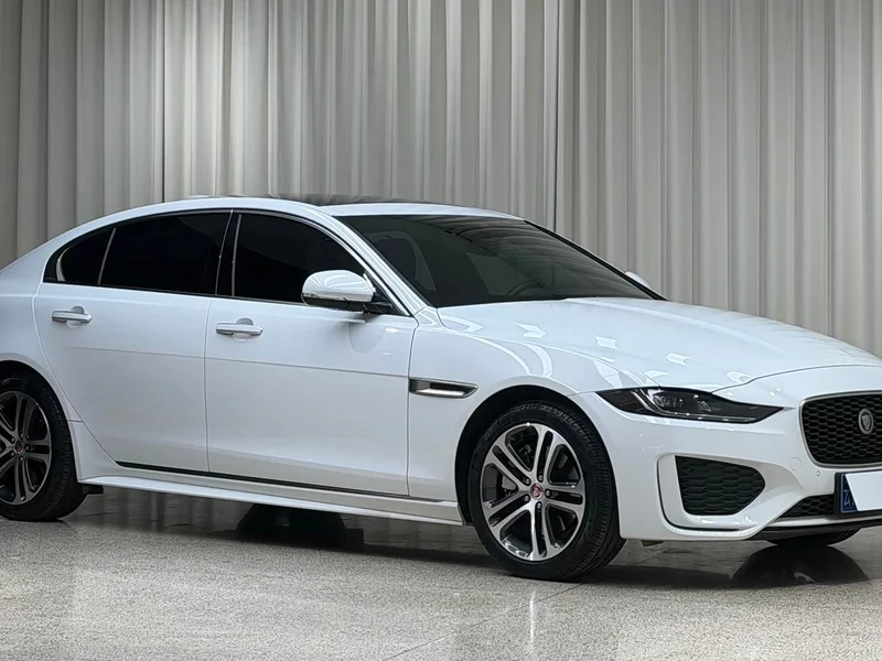 Jaguar XEL — фото 3