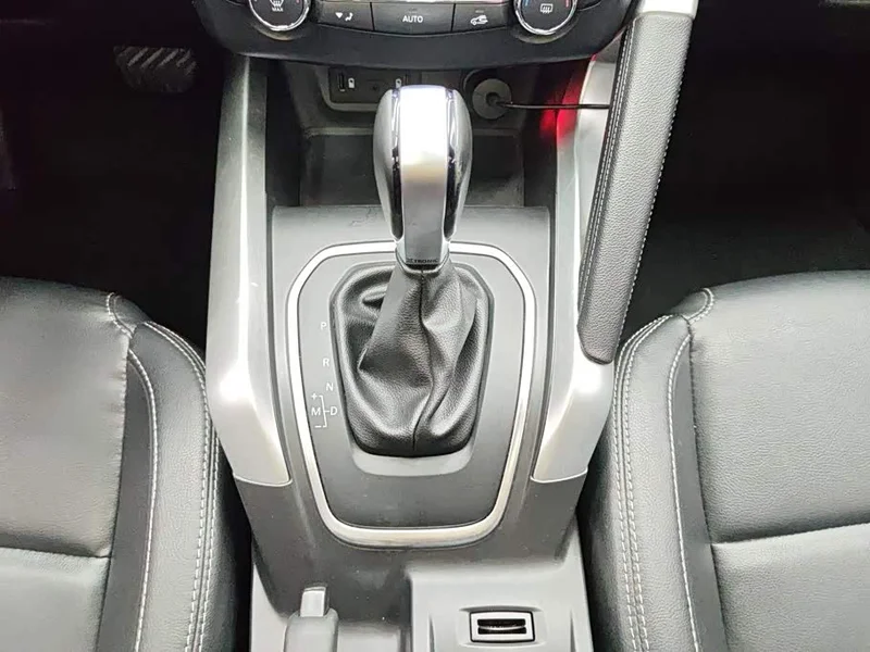 Renault Kadjar — фото 16