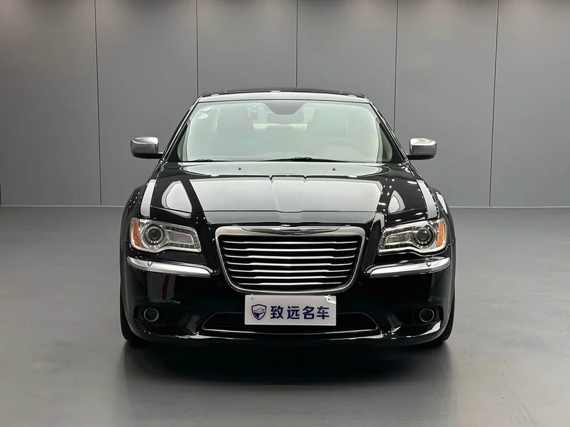 Chrysler 300C — фото 2