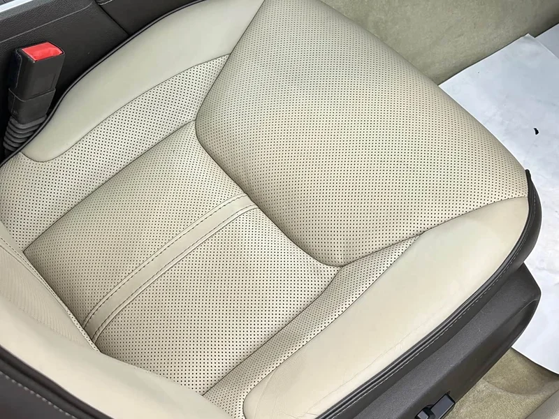 Chrysler 300C — фото 24