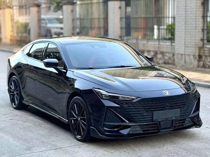Changan UNI-V — фото 3