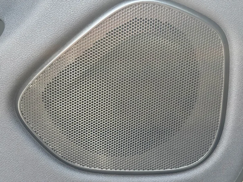 Volvo XC60 — фото 20