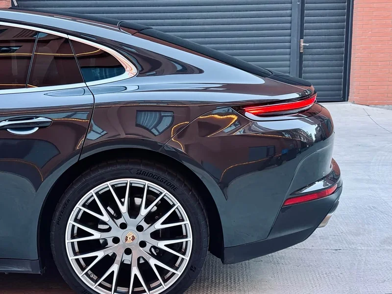 Porsche Panamera — фото 24