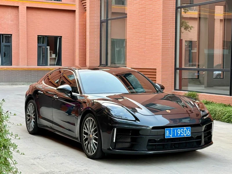 Porsche Panamera — фото 3