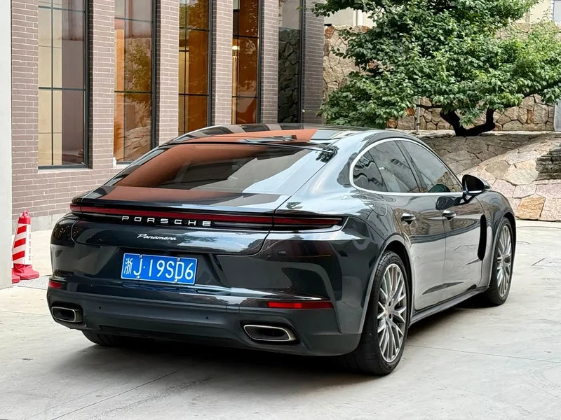 Porsche Panamera — фото 5