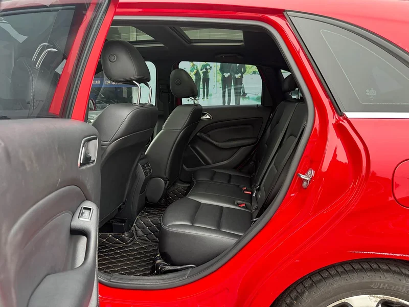 Mercedes-Benz B-Class — фото 12