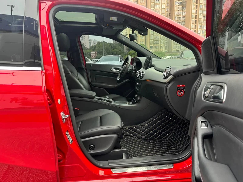 Mercedes-Benz B-Class — фото 14