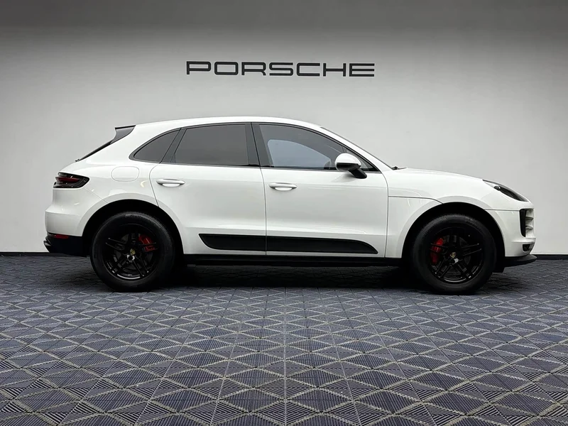 Porsche Macan — фото 9
